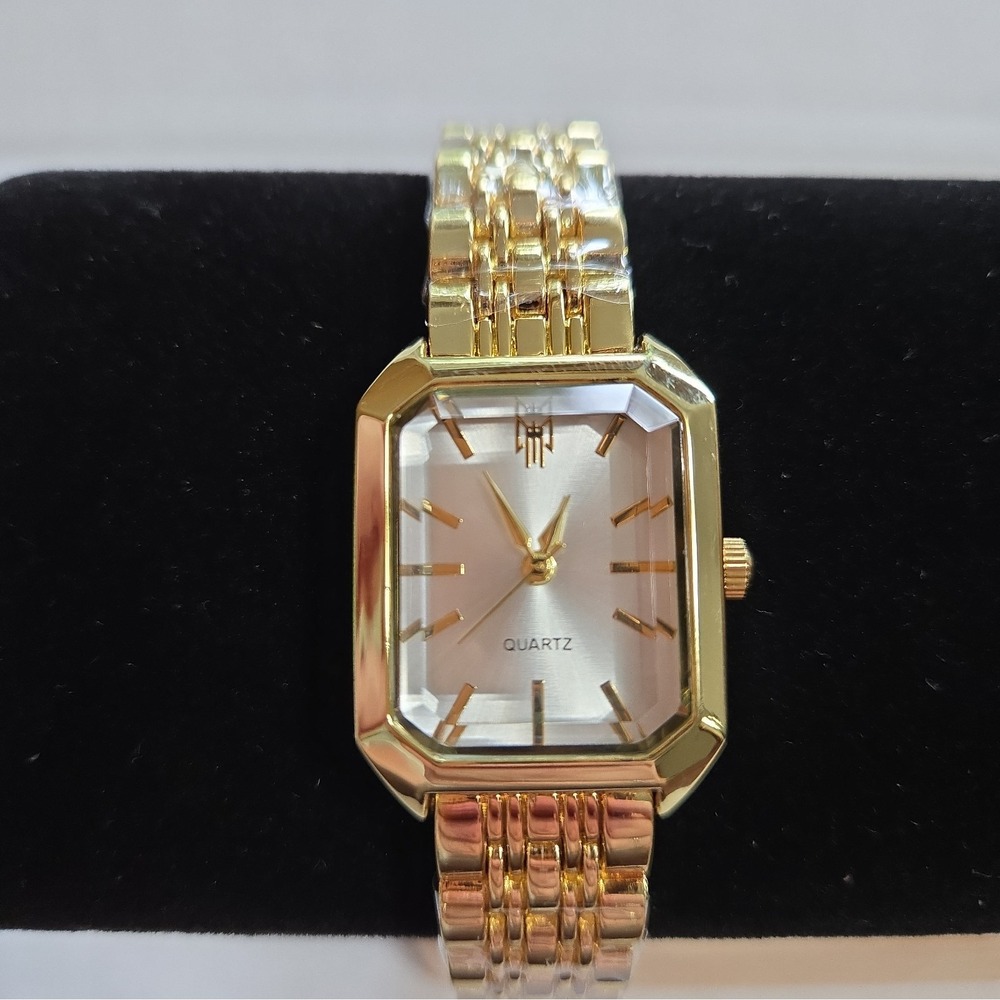 BestKang Goldtone Women's 26mm FashionWatch. Square,Quartz, Fold Over Clasp.